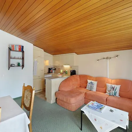 Kirchbuehl Apartment *