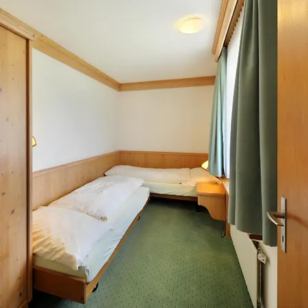 Kirchbuehl Apartment *