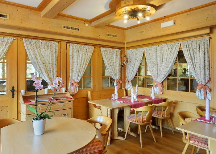 基尔布尔公寓酒店 _x000d_ * 格林德瓦